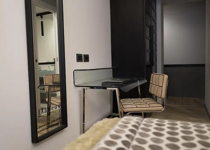 Flaneur Corso بيت ضيافة