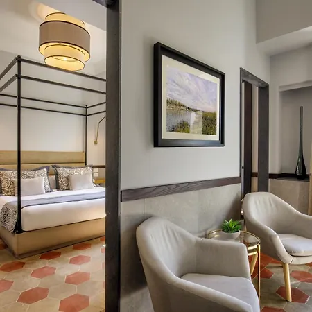 Konukevi Flaneur Corso 4*